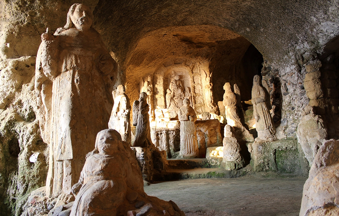 Pizzo La chiesetta di Piedigrotta